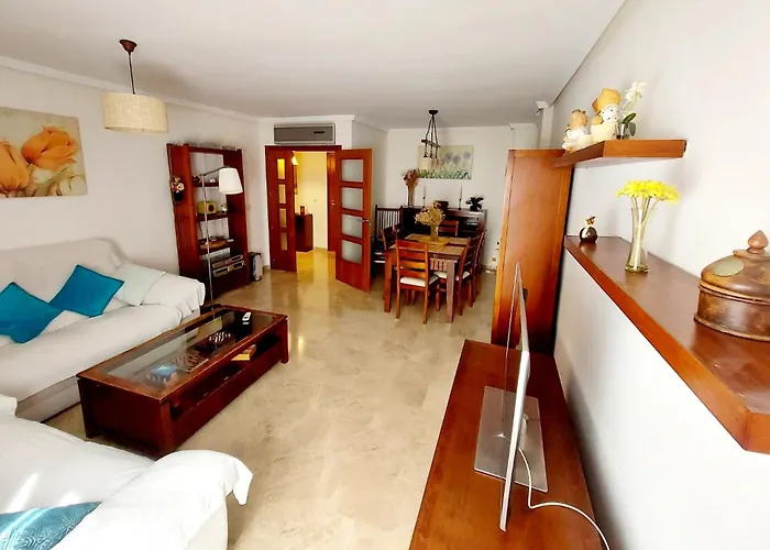 Awesome Central House With 3 Bedrooms